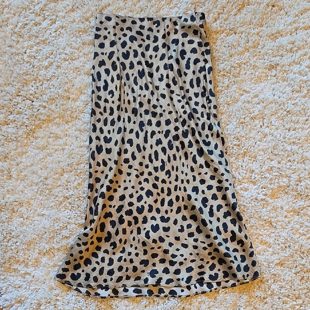 The REALISATION 100% SILK Leopard Print Tan and Black Skirt